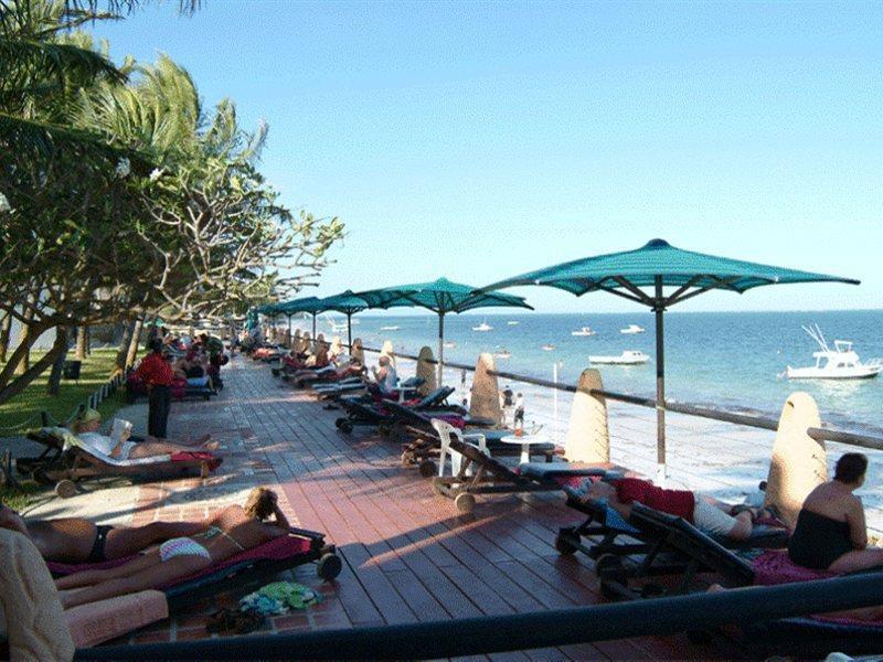 Bamburi Beach Hotel Exterior photo