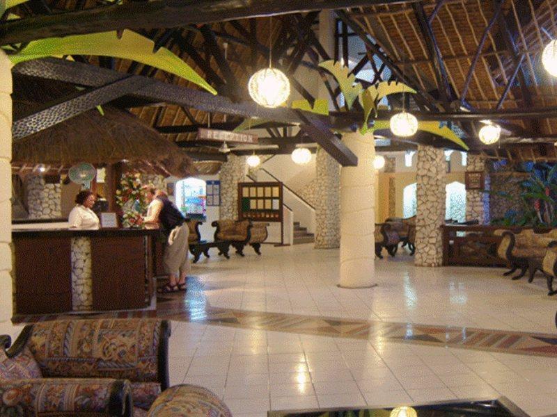 Bamburi Beach Hotel Exterior photo